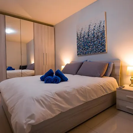 Sh5a-qawra Prime Location 2 Bedroom *